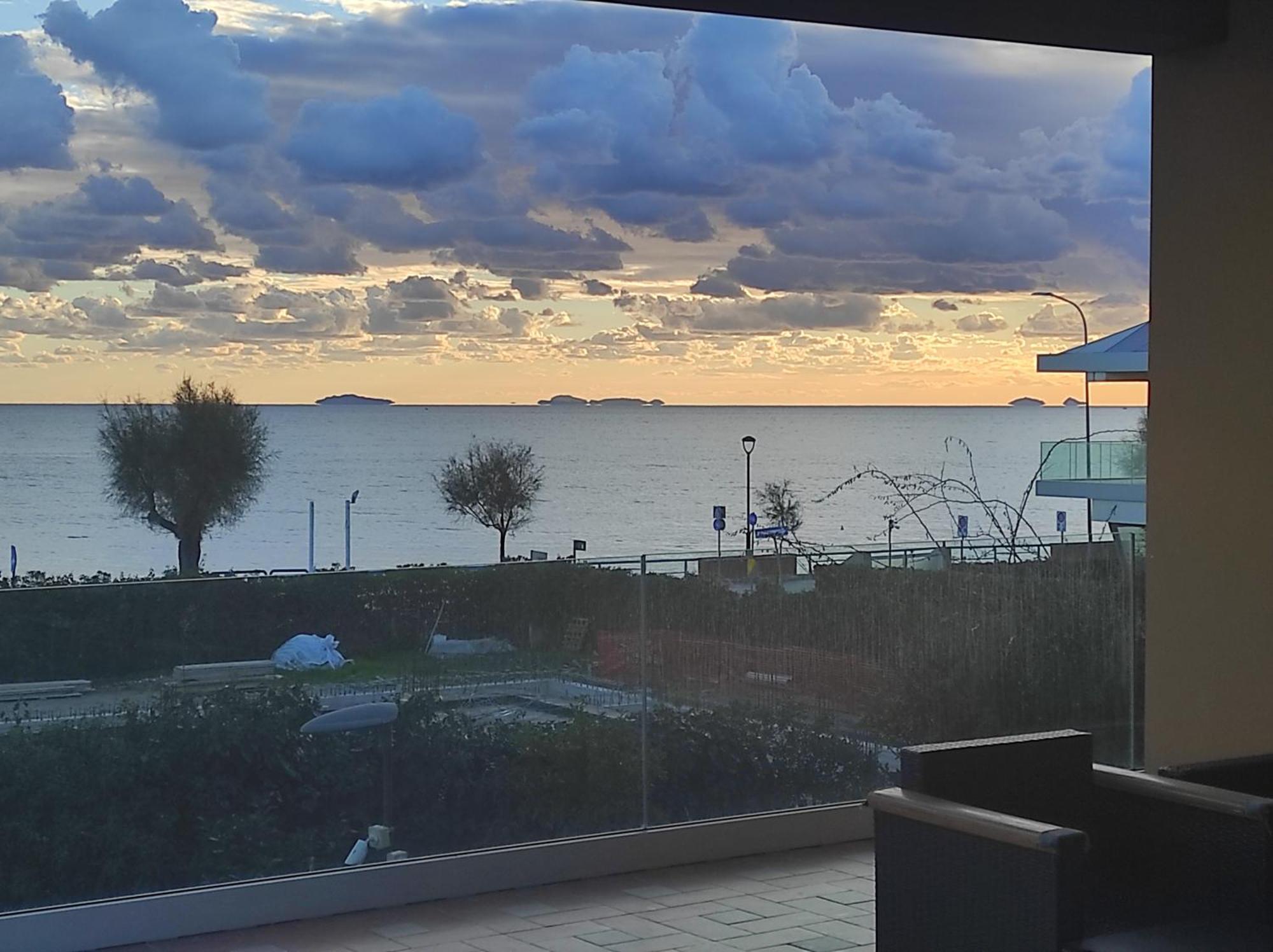 Stella Di Mare Villa Terracina Ngoại thất bức ảnh